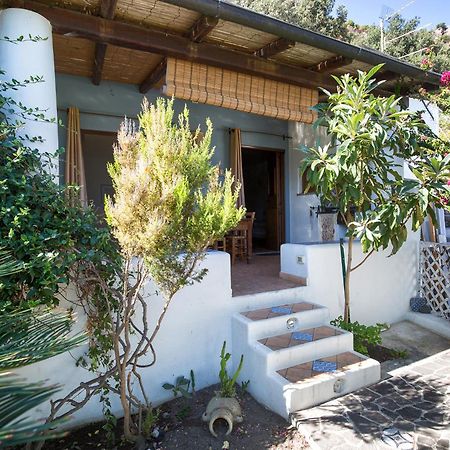 Villa Agrumeto Lipari  Buitenkant foto