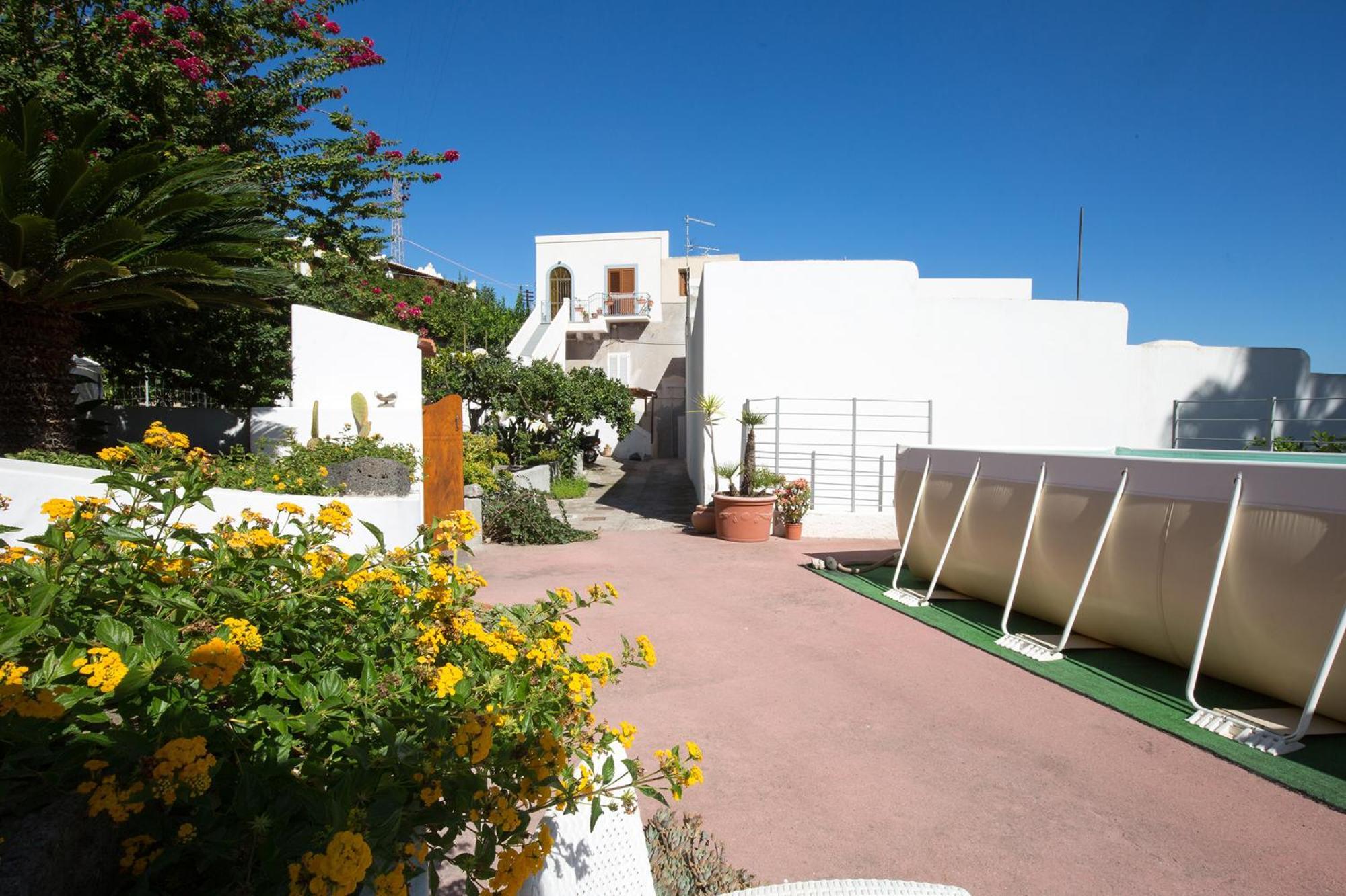 Villa Agrumeto Lipari  Buitenkant foto